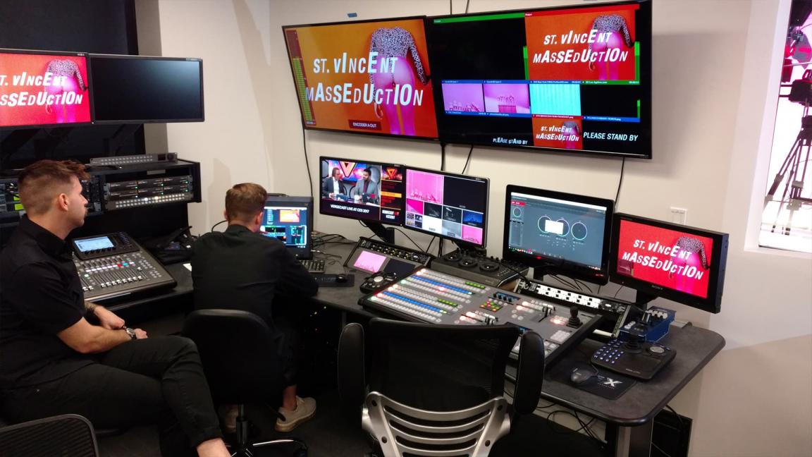 The Live X MCR preparing the Masseduction Stream